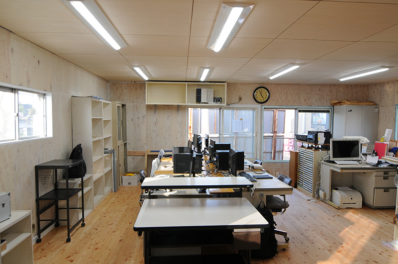 古い事務所のリフォーム工事 船橋市の工務店ならみくに建築へ 天然素材や太陽光など自然のよさを生かした住宅が得意です 古い事務所のリフォーム工事 船橋市の工務店ならみくに建築へ 天然素材や太陽光など自然のよさを生かした住宅が得意です